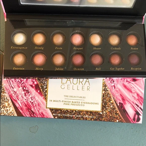 Laura Geller The Delectables Multi-Finish Eyeshadow Palette - Picture 4 of 5